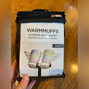 7AM kids scooter hand muffs. Black “Wings”